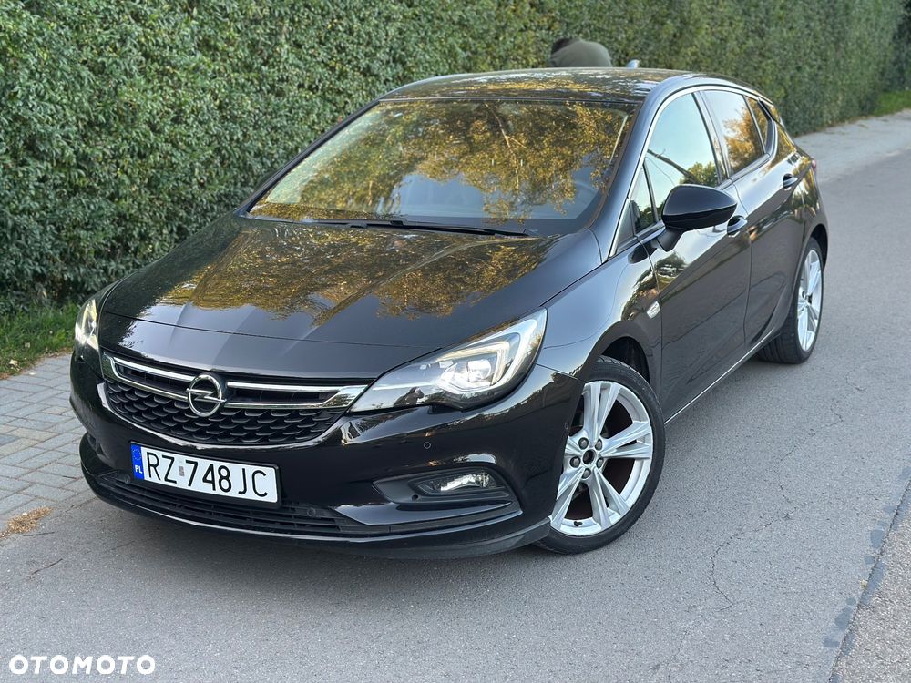 Opel Astra 1.4 T Cosmo S&S - 3