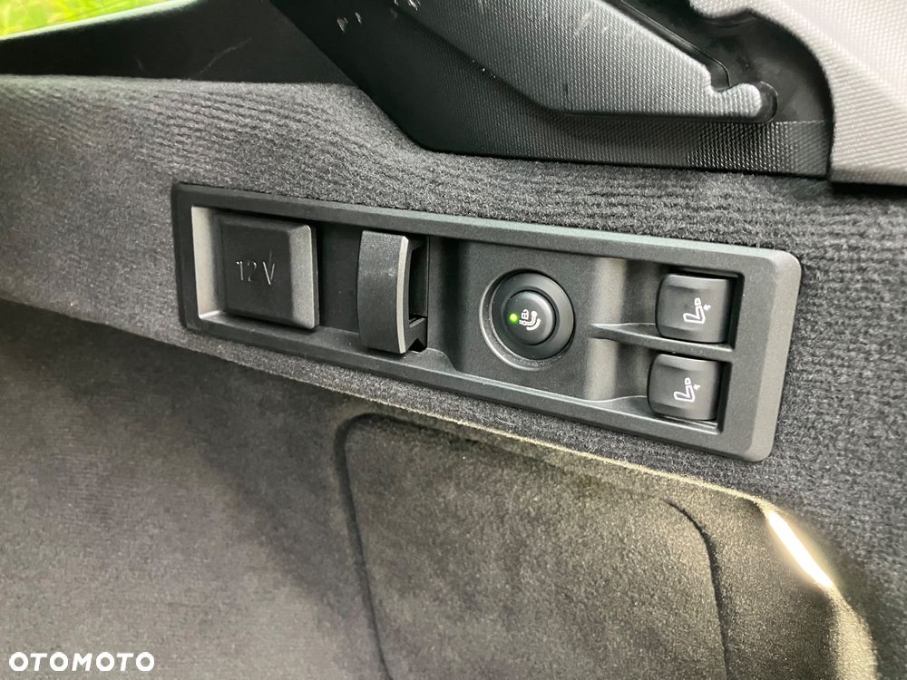 BMW Seria 3 320d Touring xDrive M Sport - 26