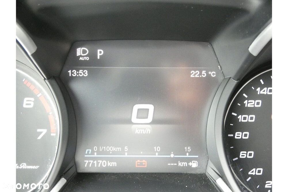 Alfa Romeo Stelvio 2.0 Turbo Veloce Q4 - 10
