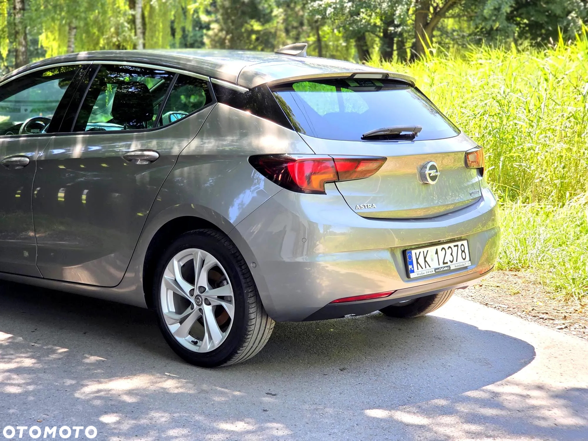 Opel Astra V 1.4 T Elite - 15