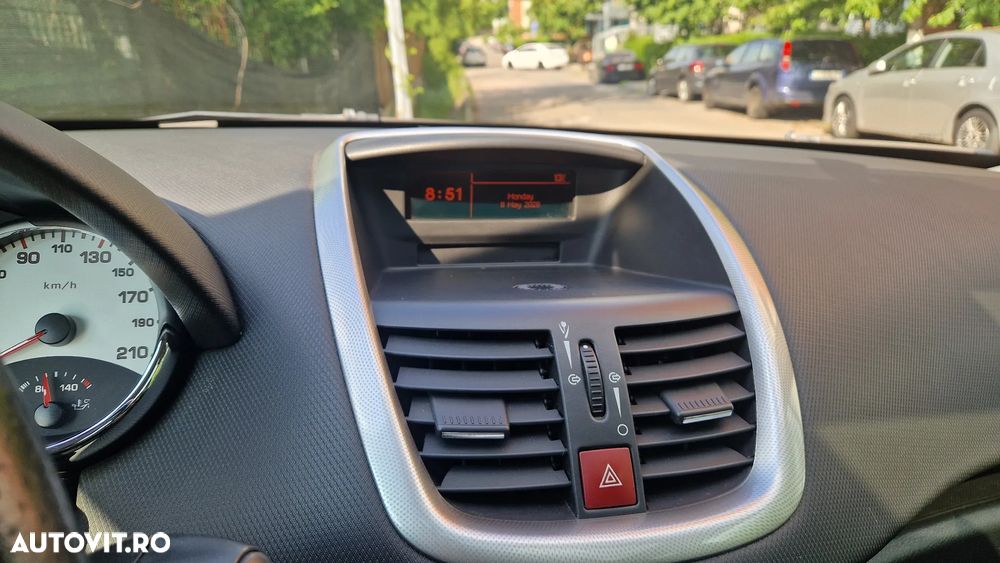 Peugeot 207 1.6HDI Sport - 9