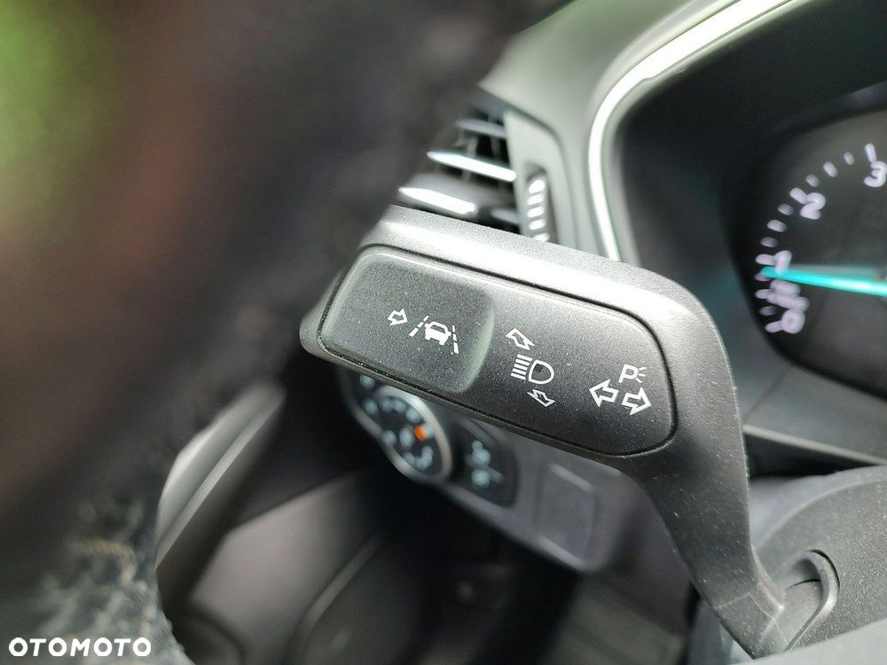 Ford Focus 1.0 EcoBoost Trend Edition Business - 14