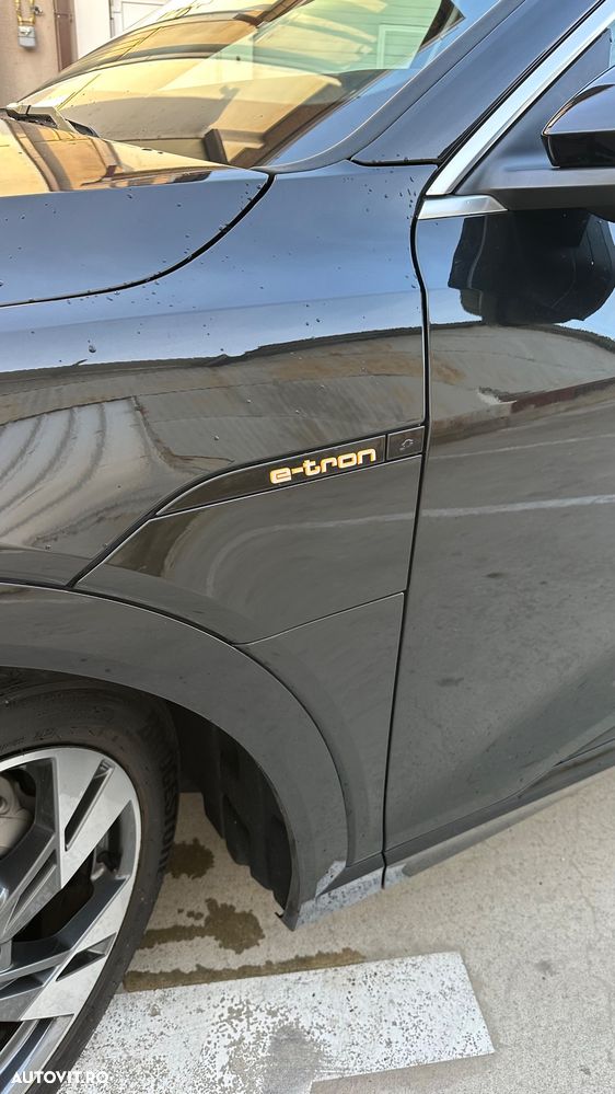 Audi e-tron 50 quattro - 5