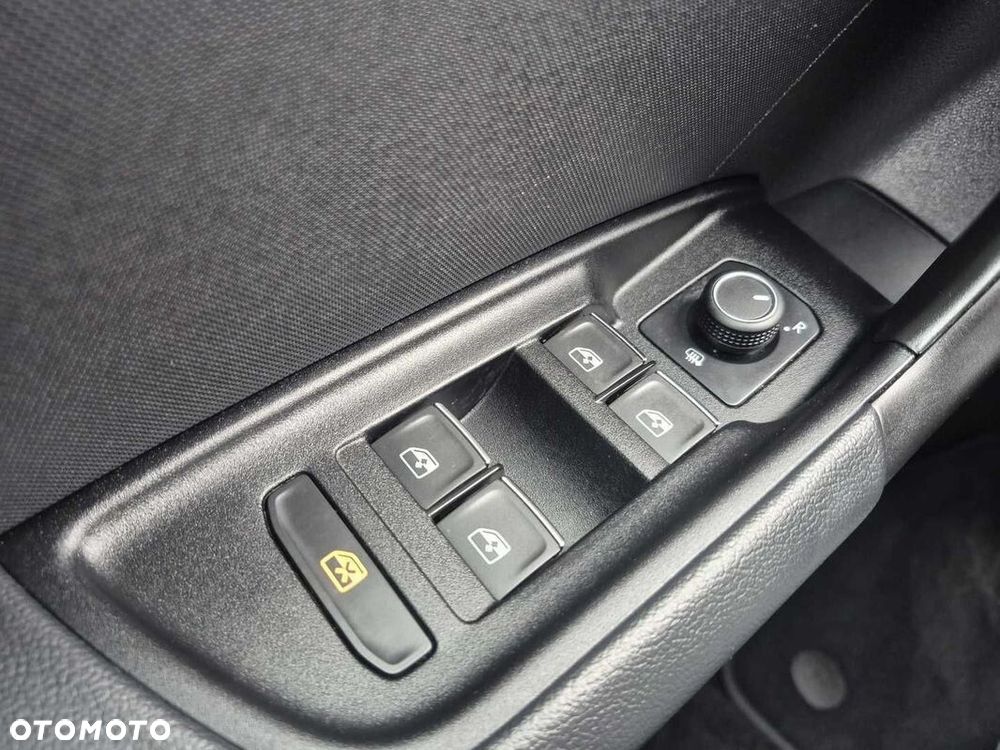 Audi A1 Sportback 35 TFSI Advanced S tronic - 15