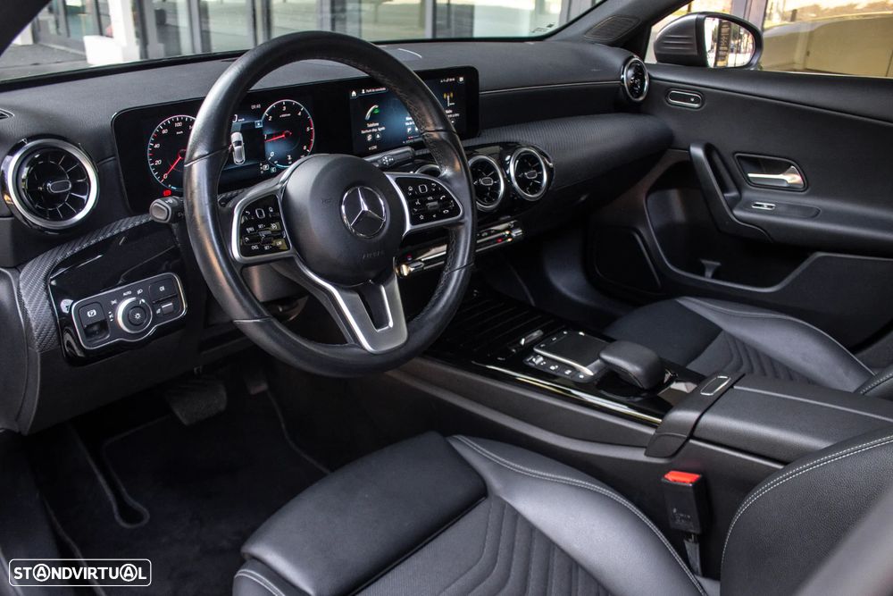 Mercedes-Benz A 180 d 8G-DCT Progressive - 23
