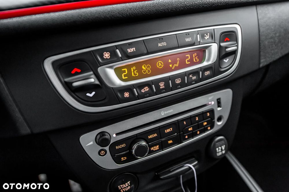 Renault Megane TCe 190 Start & Stop GT - 29