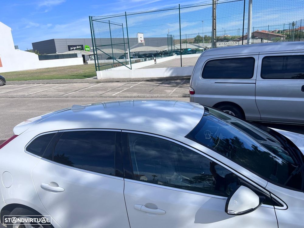 Volvo V40 D4 RDesign - 13