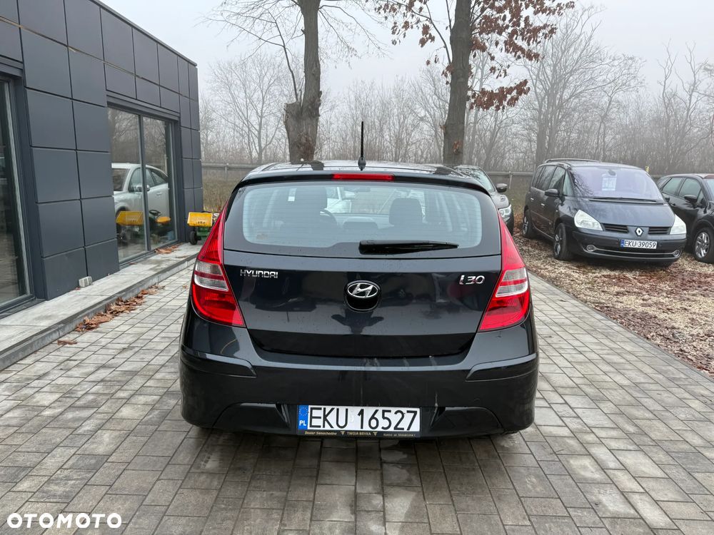 Hyundai i30 1.6 CRDi Classic - 14