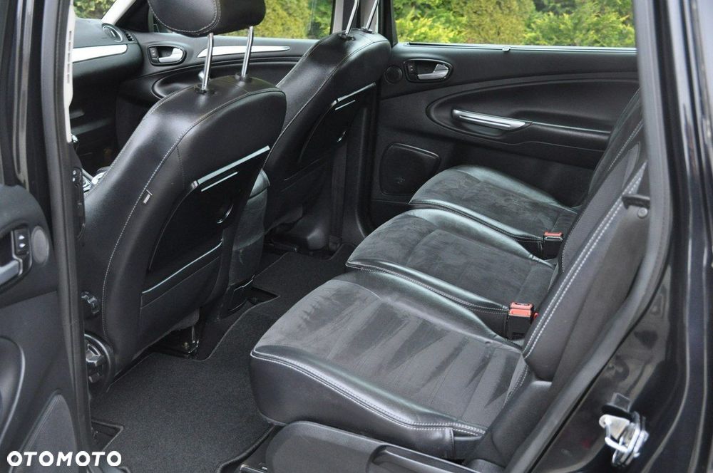 Ford S-Max 2.0 TDCi DPF Platinium X - 28