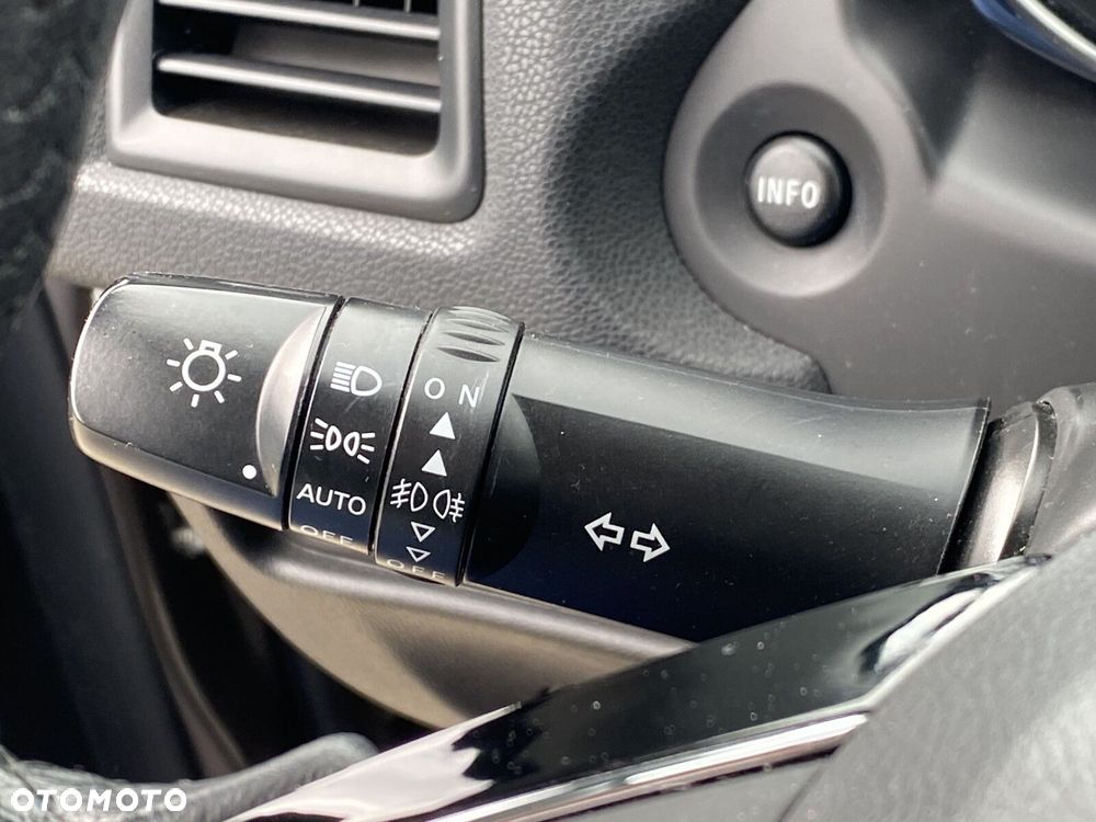 Mitsubishi ASX - 20