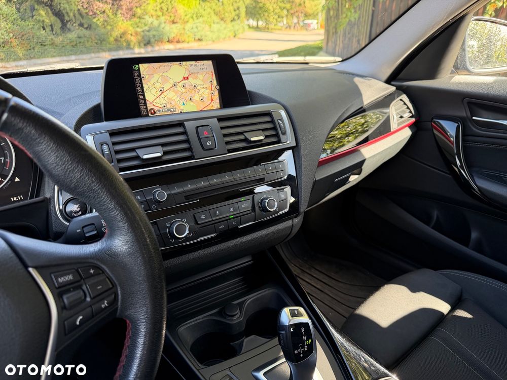BMW Seria 1 118i Sport Line - 22