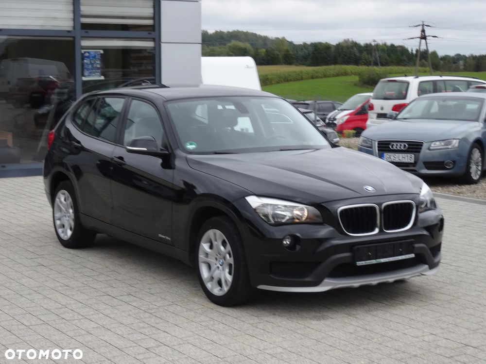 BMW X1 sDrive16d Sport Line - 1