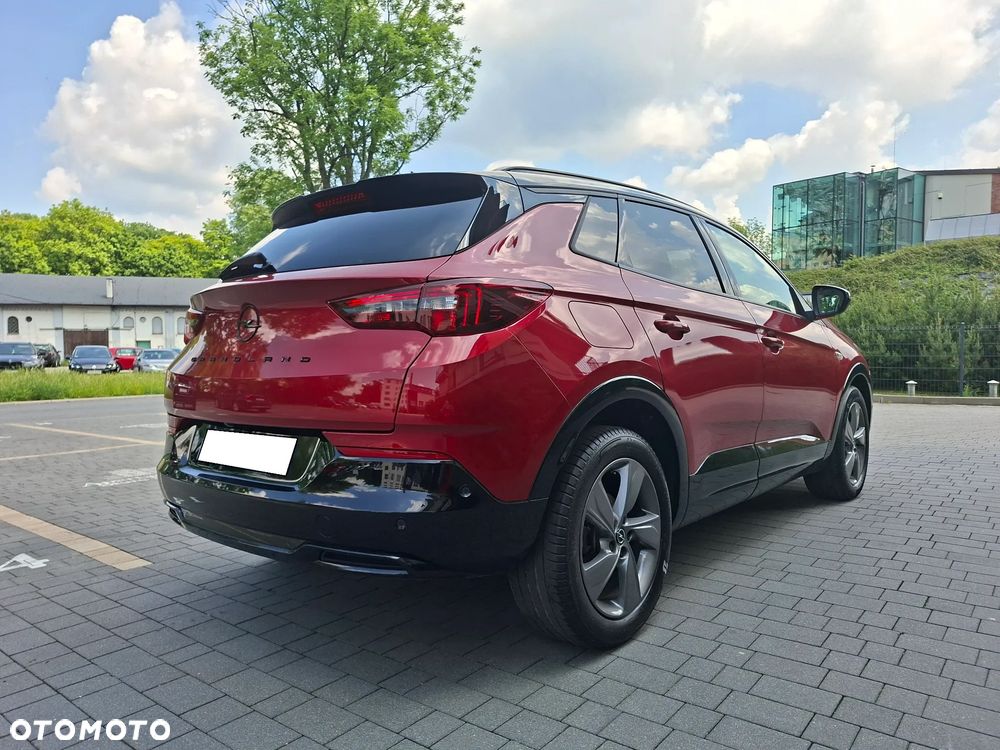 Opel Grandland X - 16