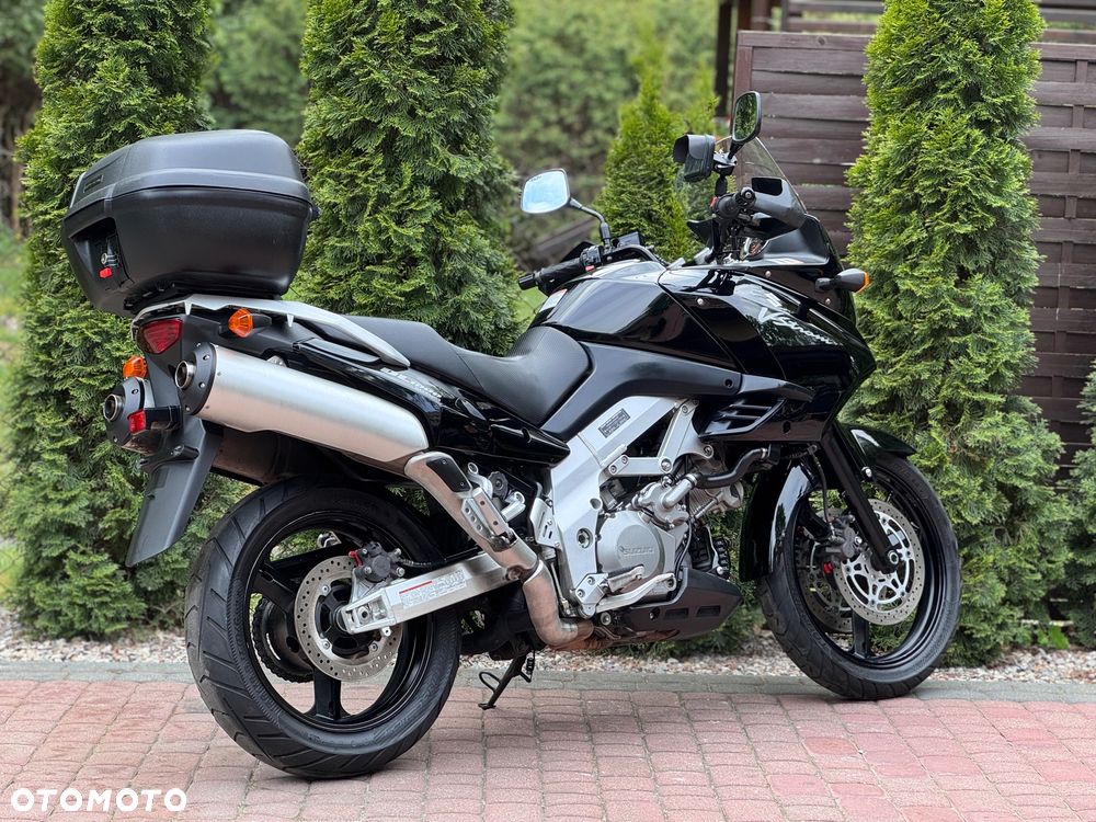 Suzuki DL - 4