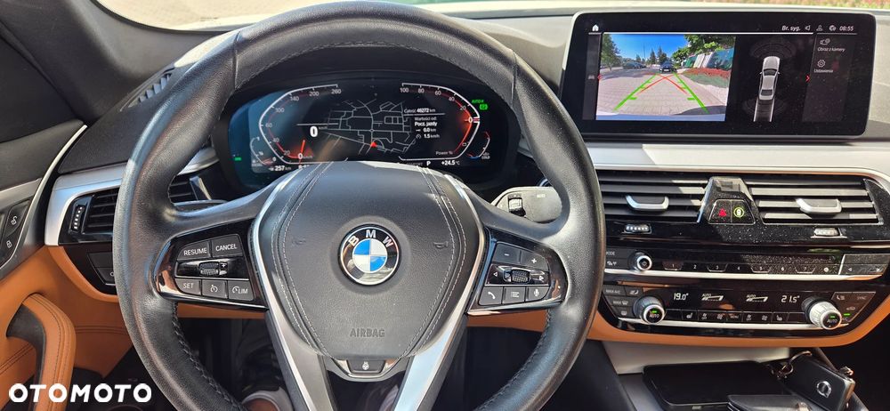 BMW Seria 5 518d mHEV - 7