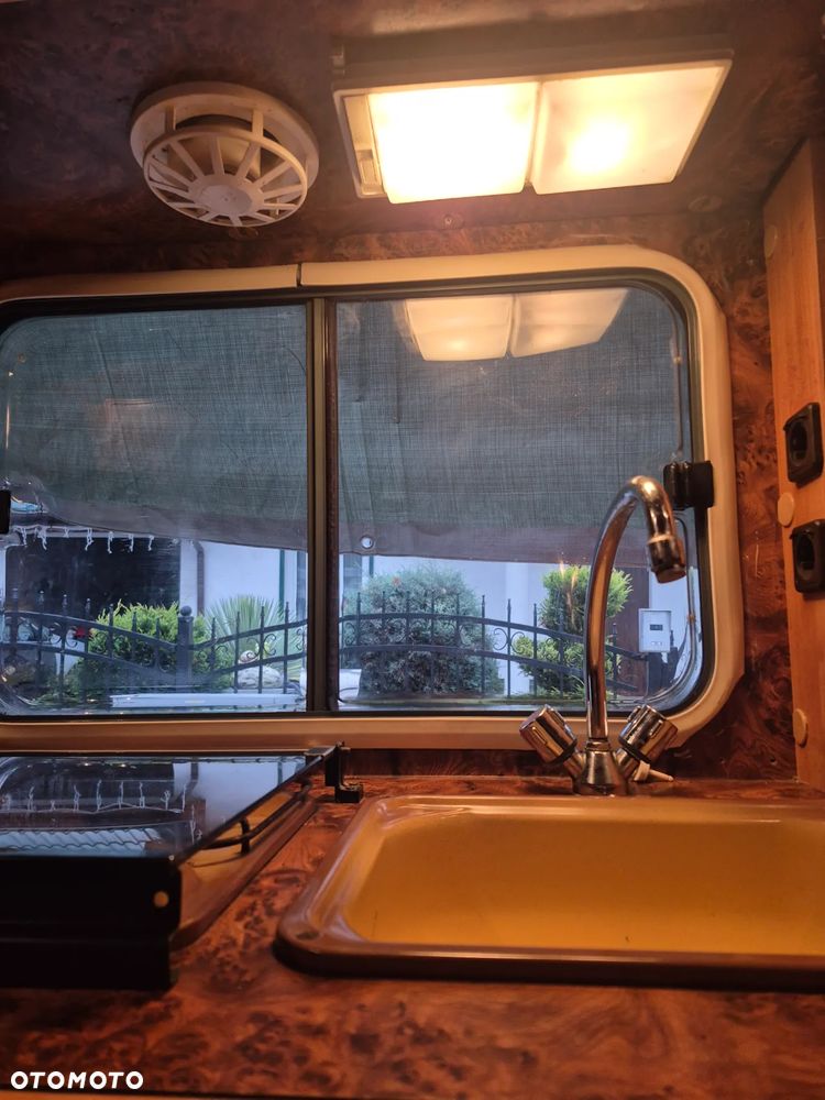 Renault Rapido 710 - 9