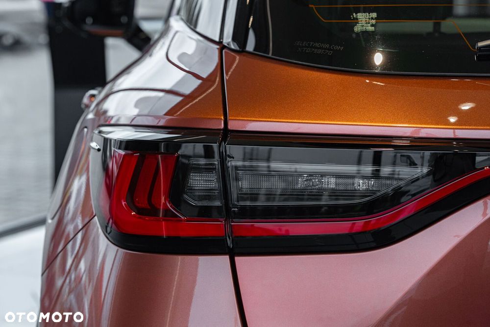 Lexus LBX 1.5 Hybrid - 9