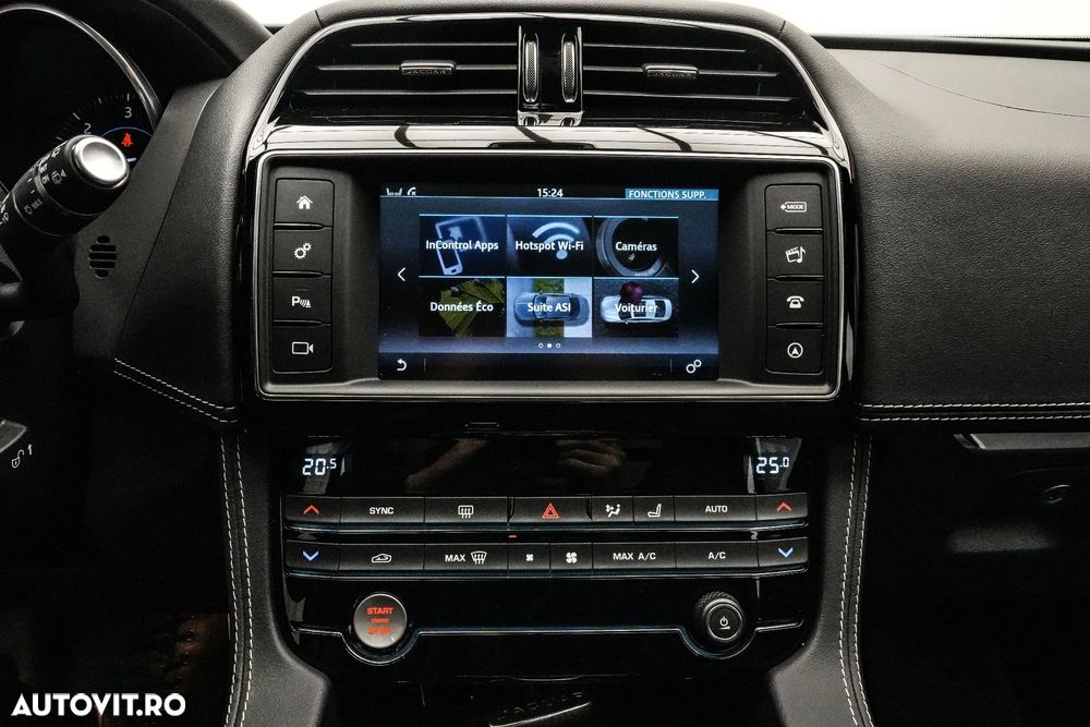 Jaguar F-Pace 20d AWD R-Sport - 21