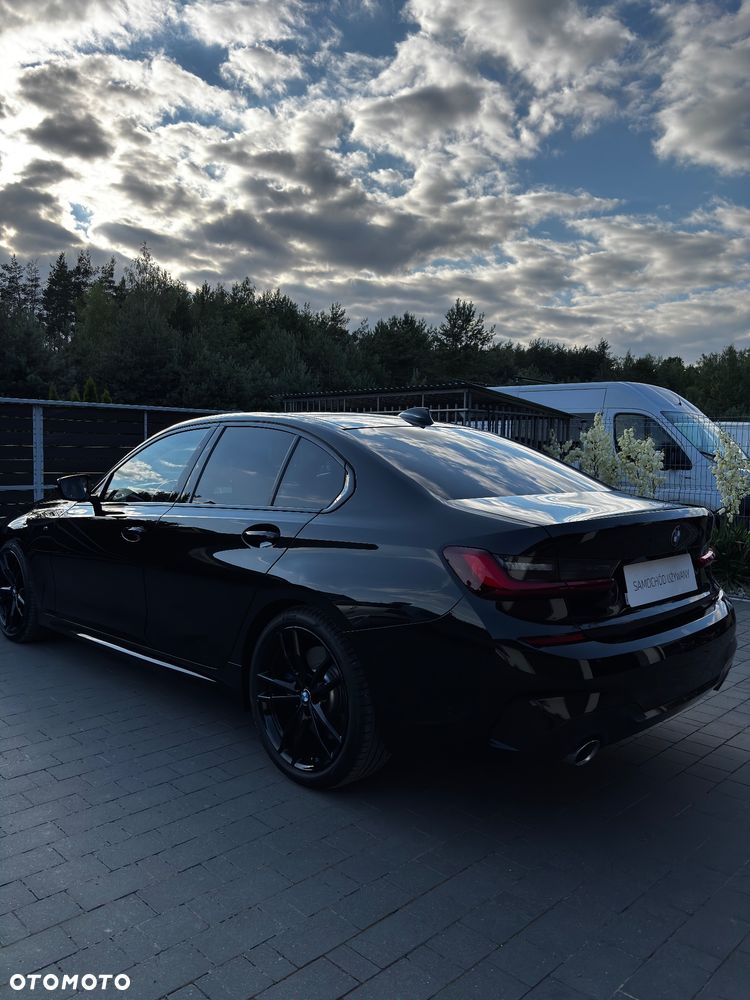 BMW Seria 3 320d M Sport sport - 4
