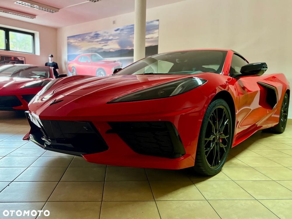 Chevrolet Corvette - 23