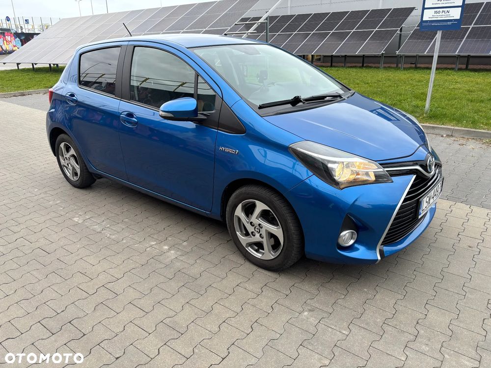 Toyota Yaris Hybrid 100 Active EU6 - 8