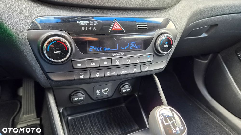 Hyundai Tucson blue 1.7 CRDi 2WD Style - 21