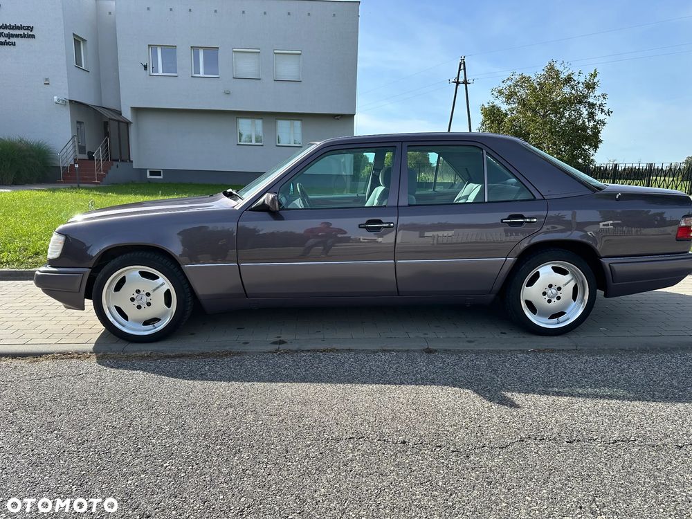 Mercedes-Benz W124 (1984-1993) - 2