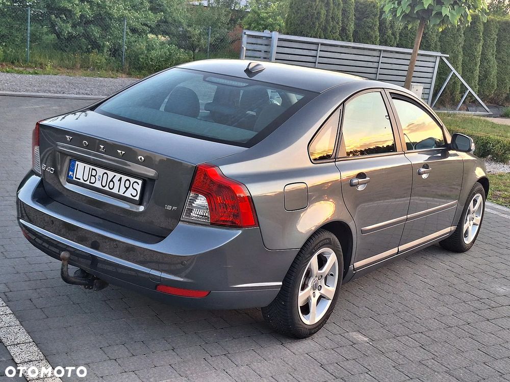 Volvo S40 1.8 Momentum - 8