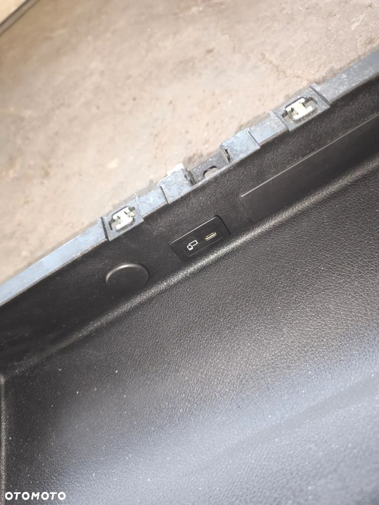 Półka deski rozdzielczej a9106805100 Mercedes-Benz Sprinter w907 w910 - 3