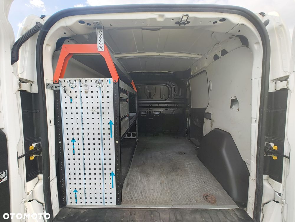 Fiat DOBLO - 10