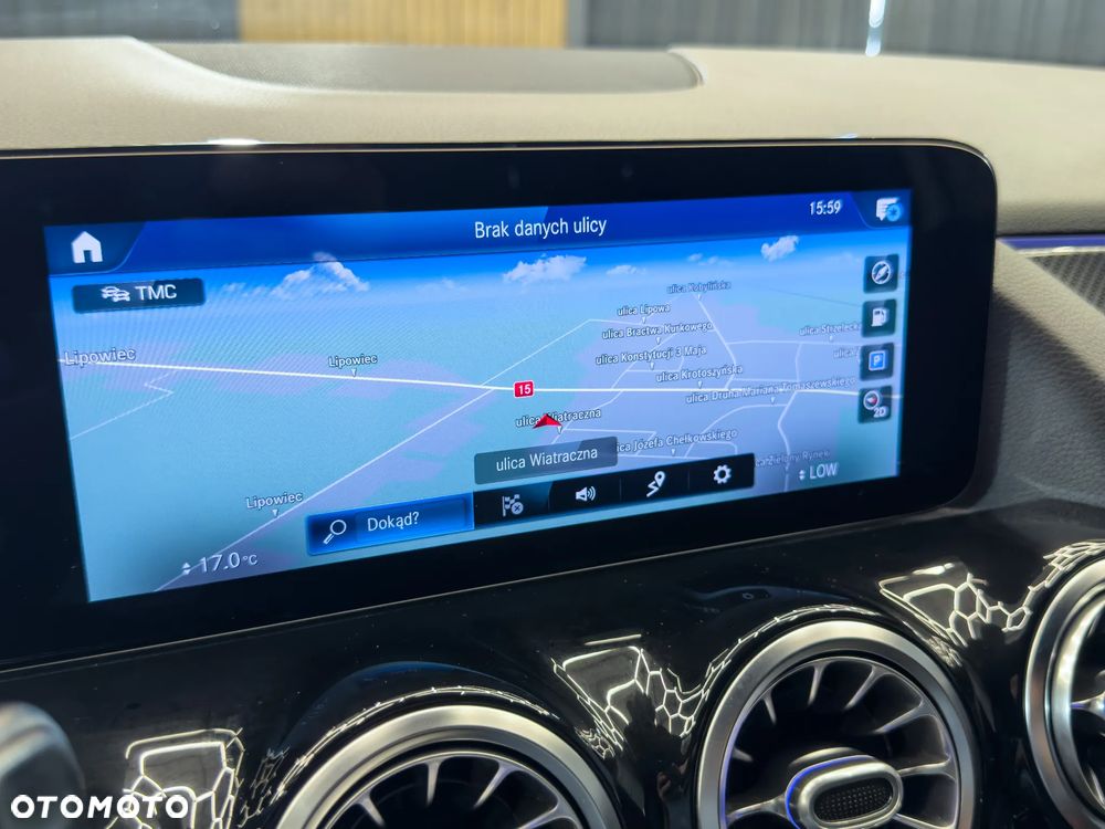 Mercedes-Benz GLA - 3