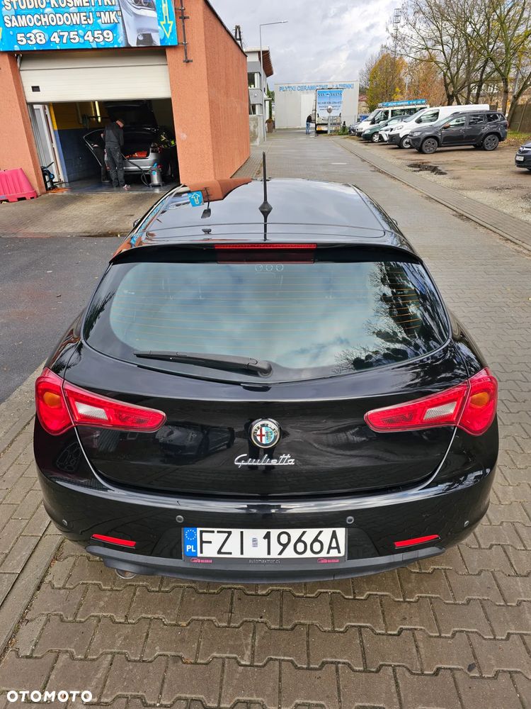 Alfa Romeo Giulietta 1.6 JTDM 16V - 7