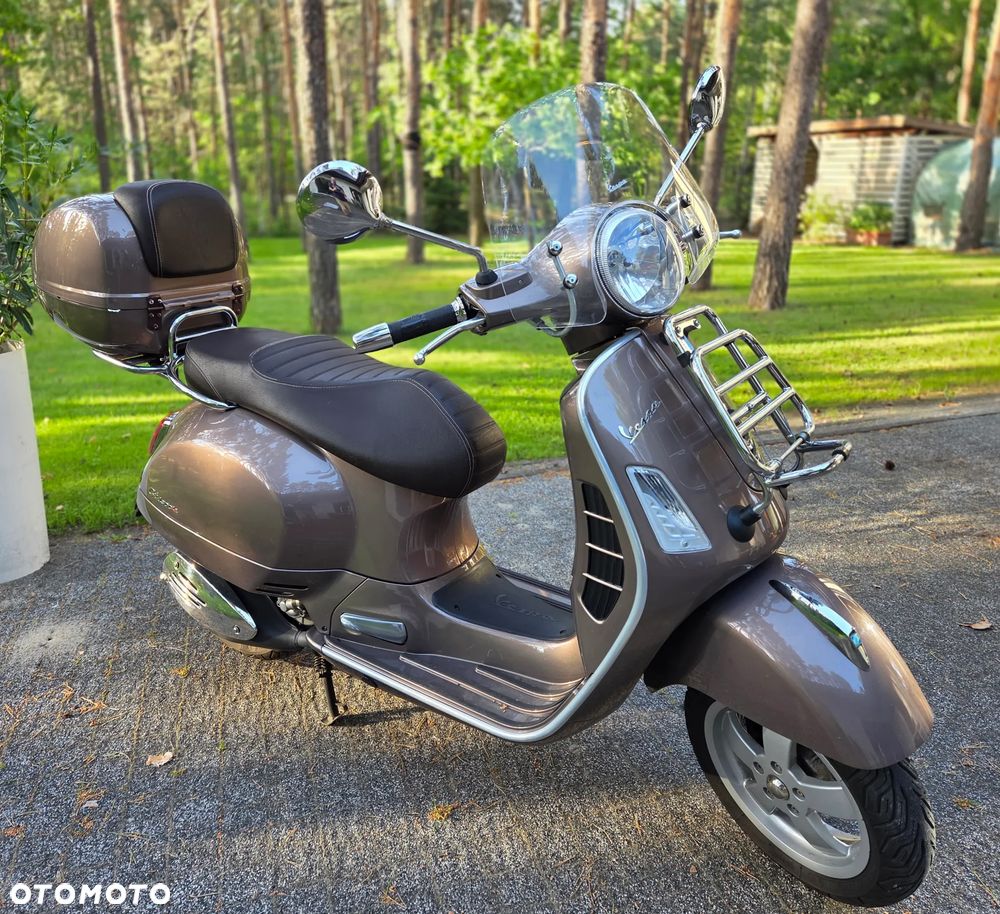 Vespa GTS - 7
