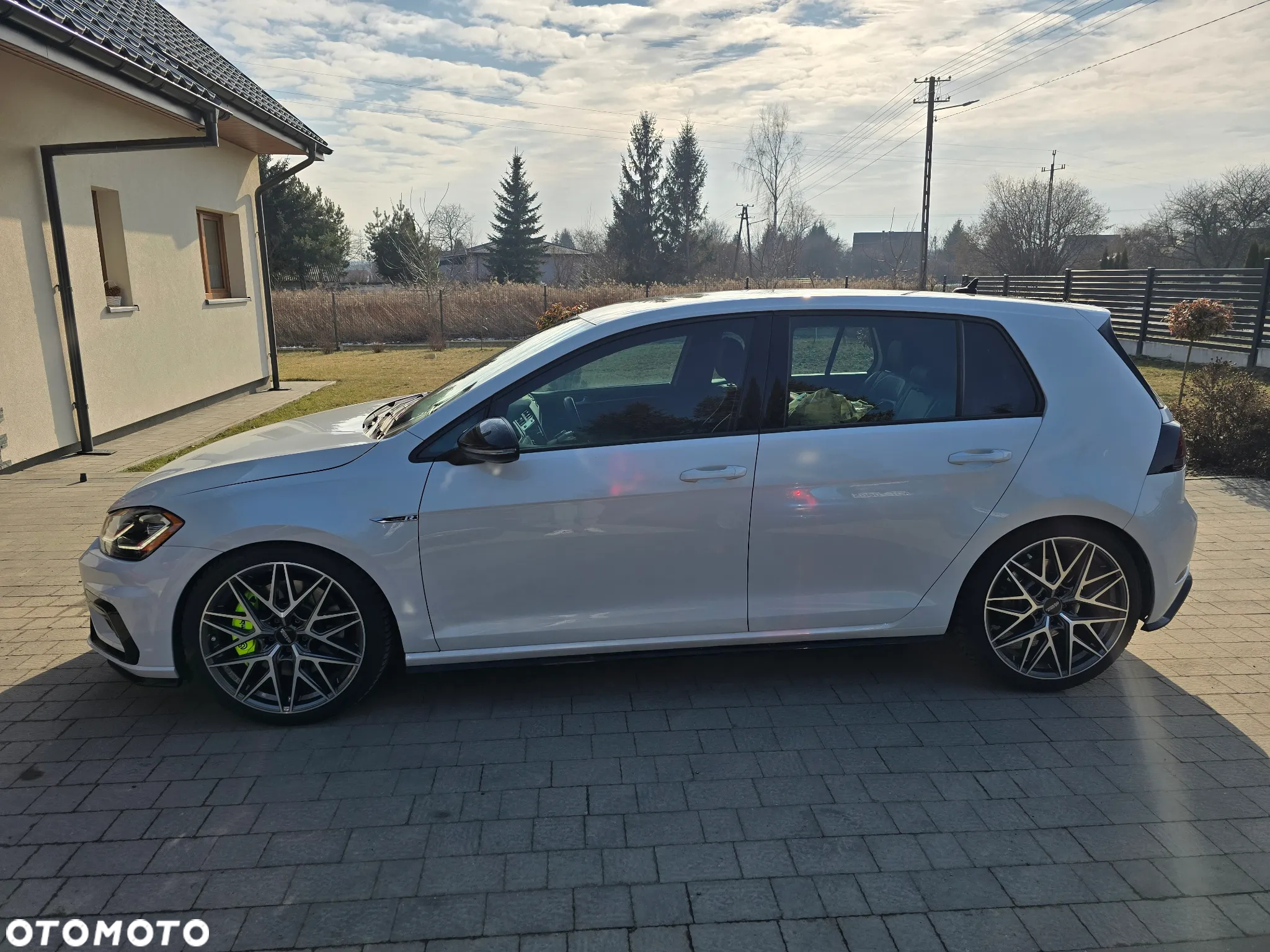 Volkswagen Golf - 16