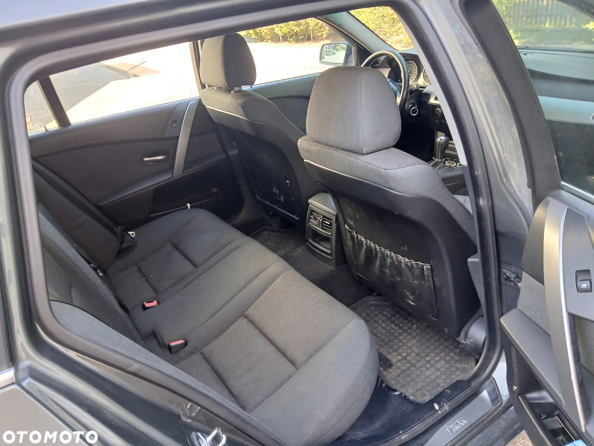 BMW Seria 5 525d Touring - 6