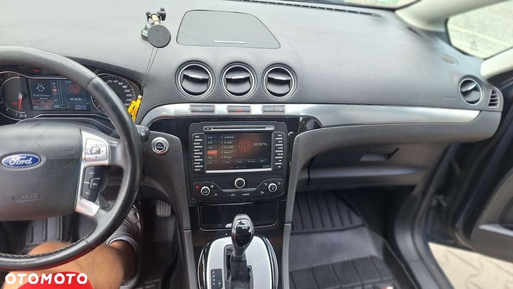 Ford S-Max - 5