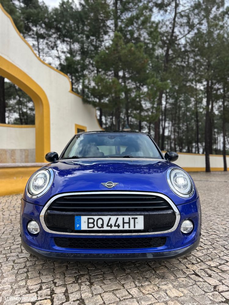 MINI 3 Portas Cooper D Aut. - 2