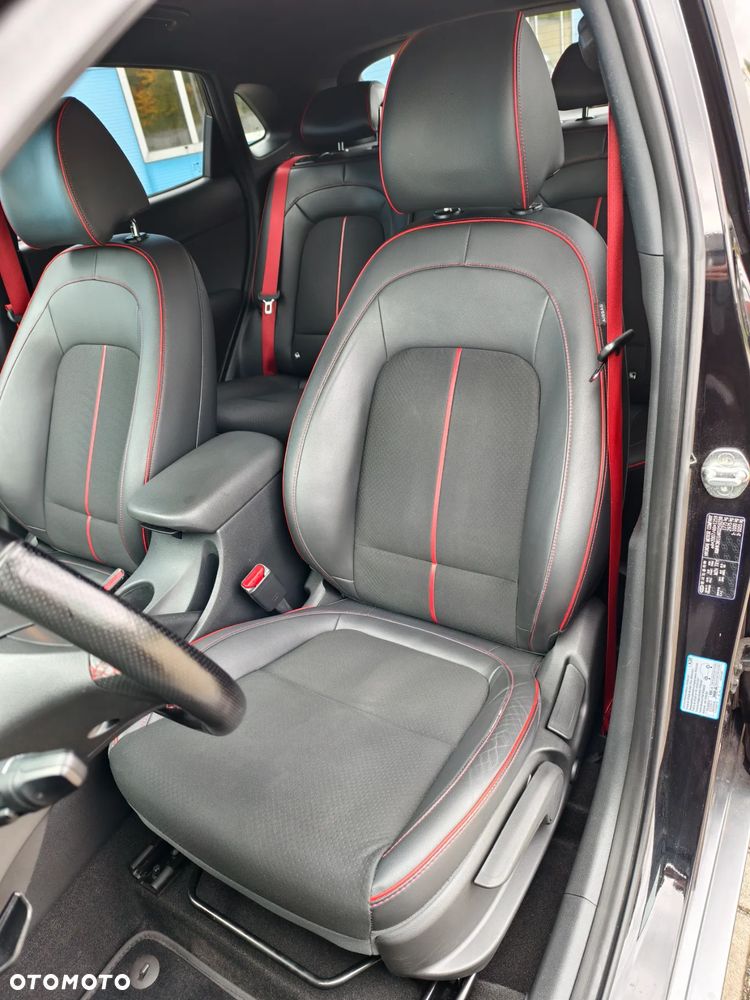 Hyundai Kona 1.0 T-GDI YES!+ - 12