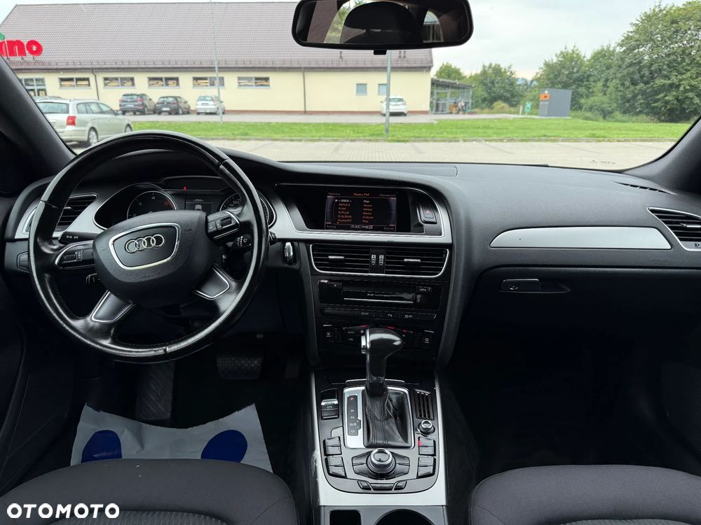 Audi A4 Avant - 22