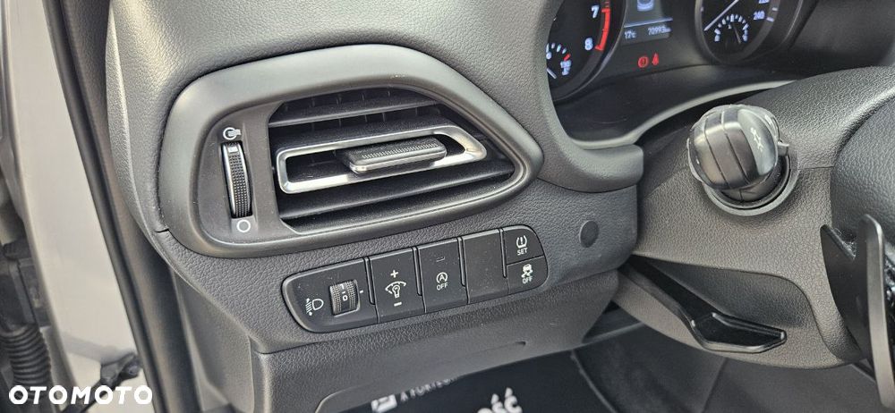 Hyundai i30 1.0 T-GDI Smart DCT - 25