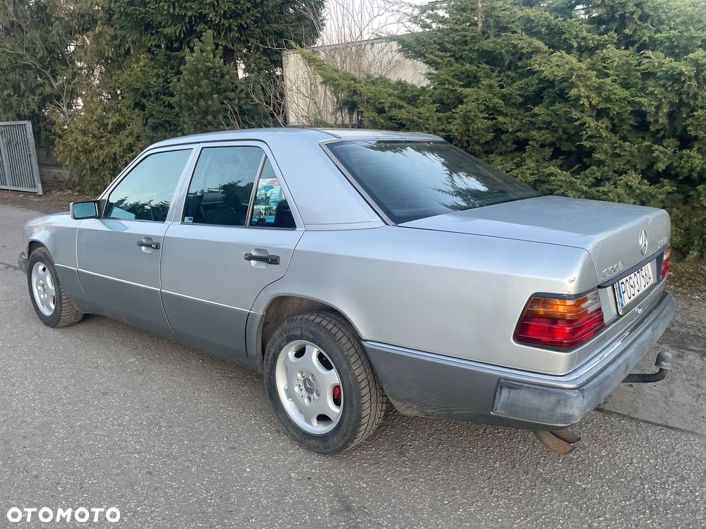 Mercedes-Benz W124 (1984-1993) - 4