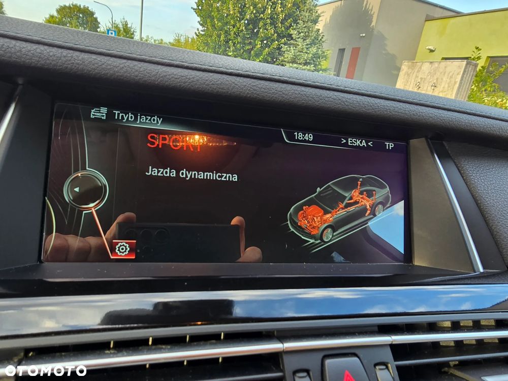 BMW Seria 7 750d xDrive Blue Performance Edition Exclusive - 29