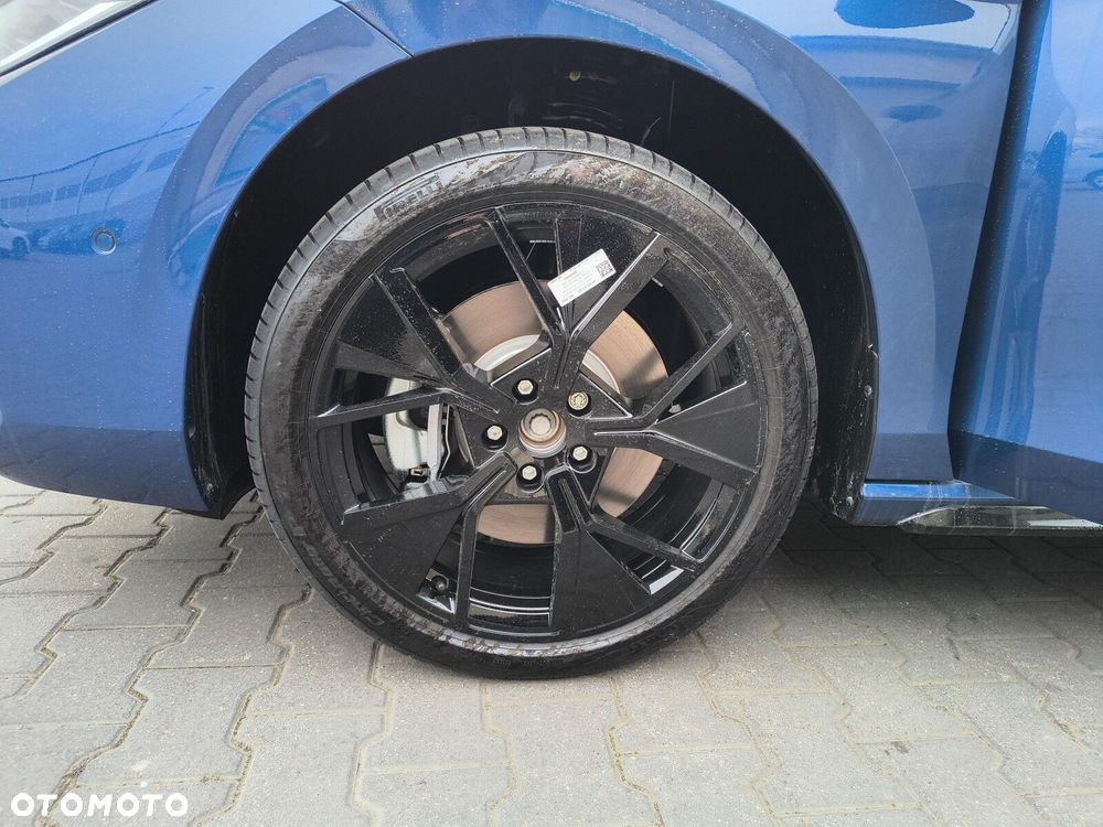 Volkswagen Passat Variant 2.0 TSI R-Line Plus DSG - 18