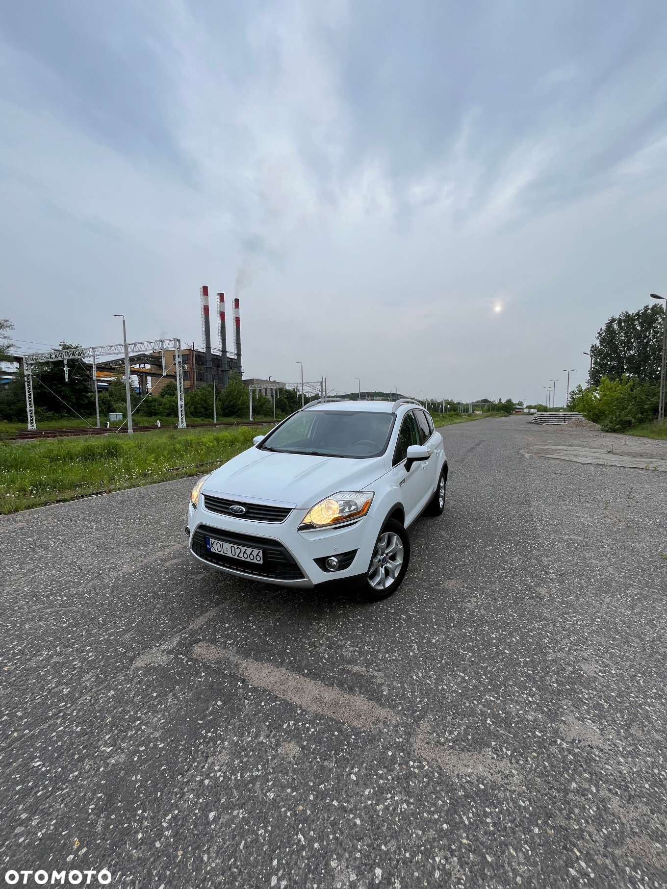 Ford Kuga 2.0 TDCi Individual - 4