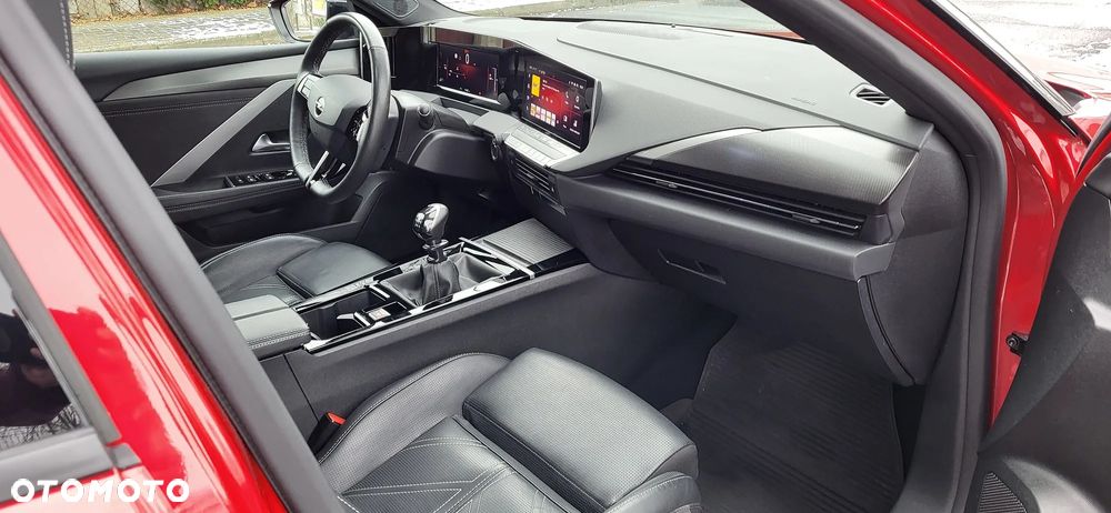 Opel Astra 1.2 Turbo Start/Stop GS Line - 31