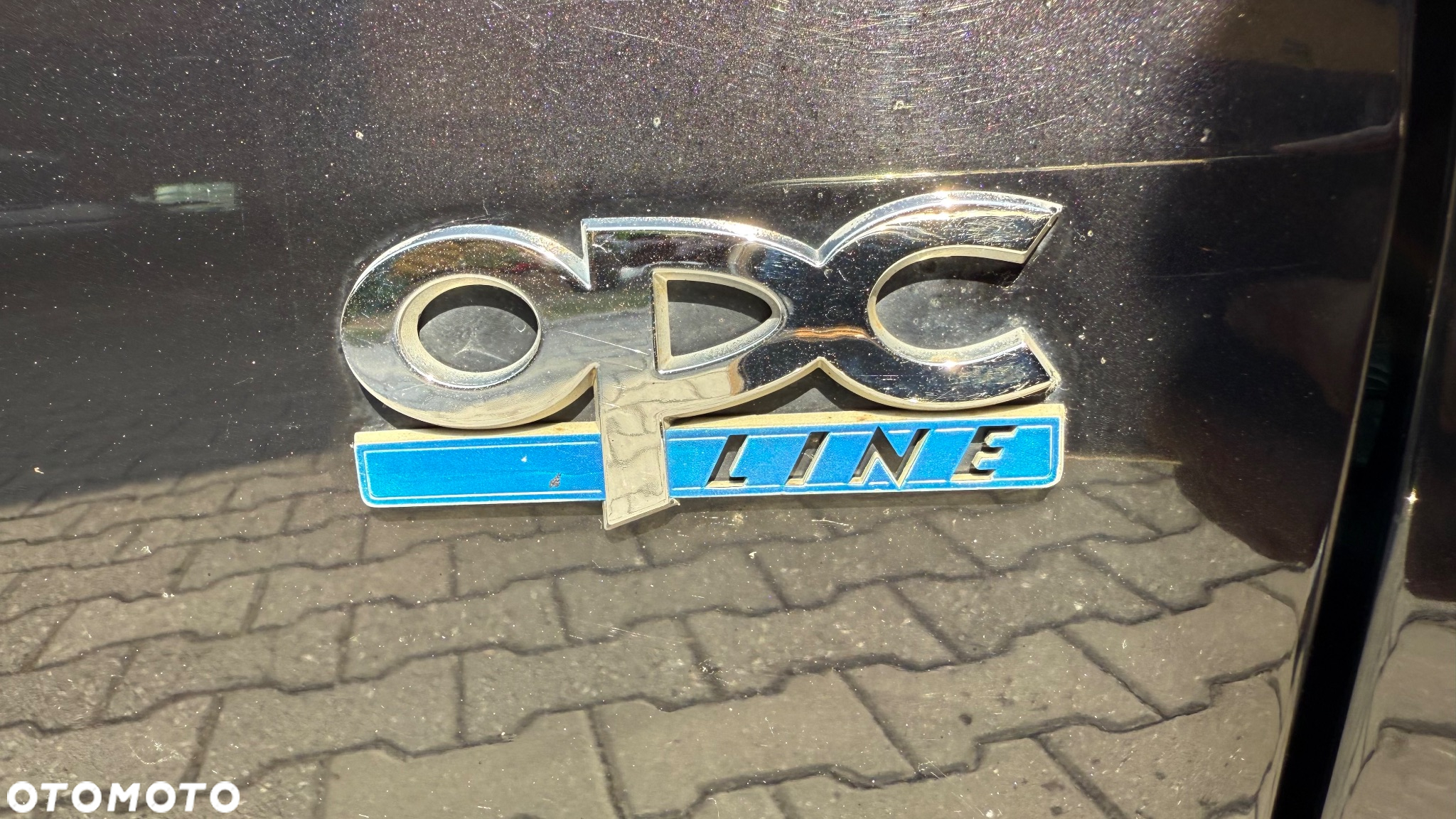 Opel Corsa 1.4 16V Sport - 8