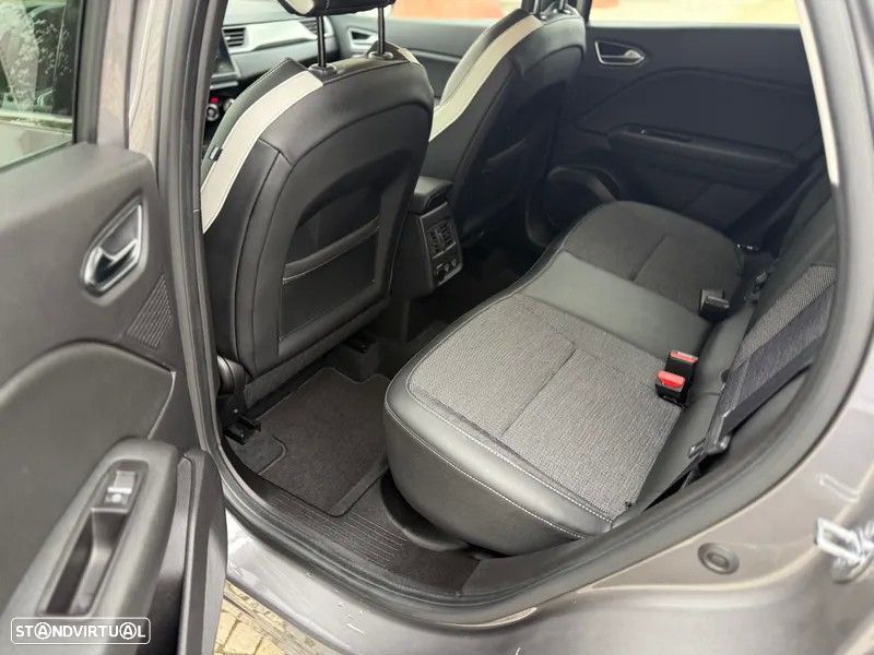 Renault Captur 1.0 TCe Exclusive - 19