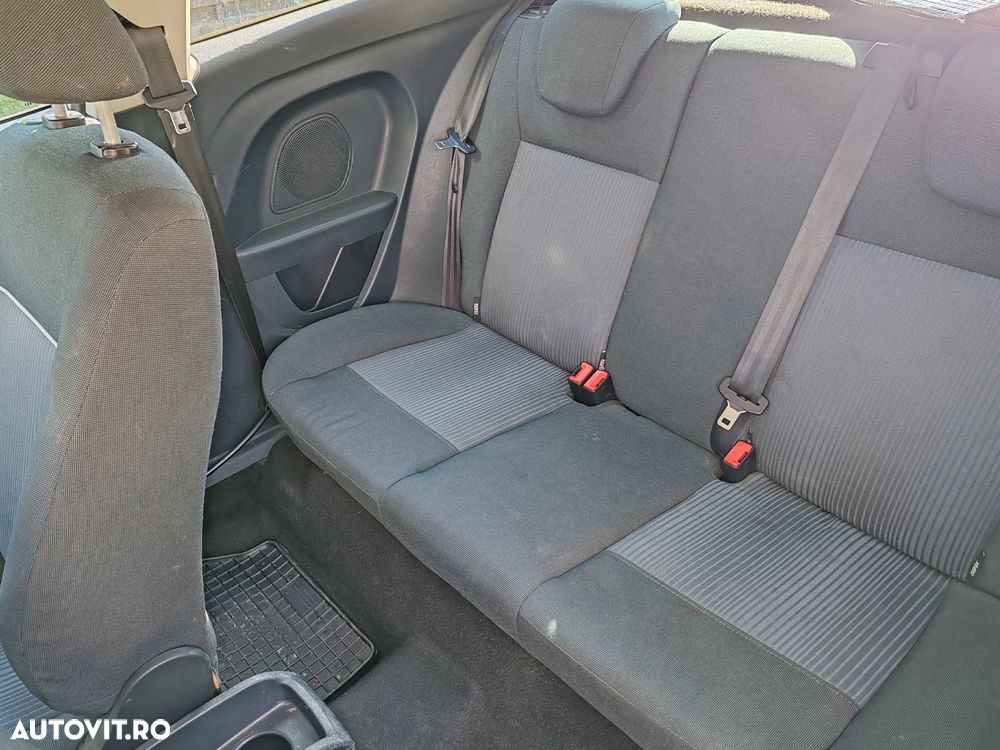 Ford Fiesta 1.6 TDCI Trend - 13