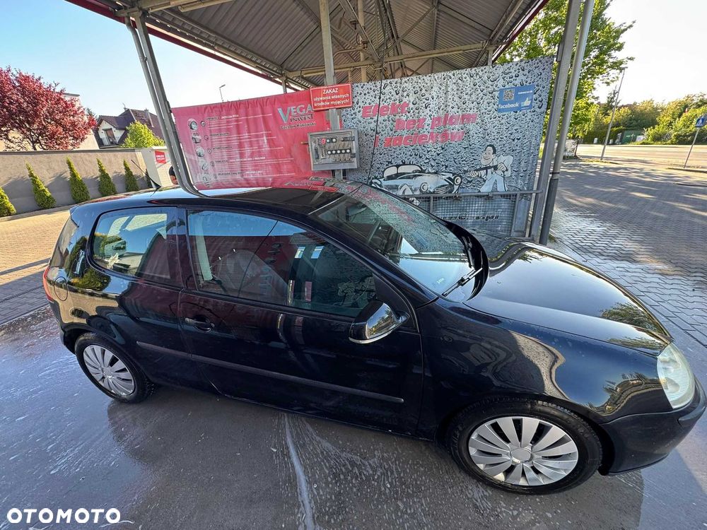 Volkswagen Golf - 2