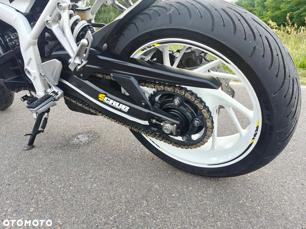 Honda CBF - 11